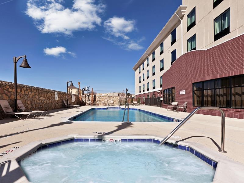 Holiday Inn Express & Suites El Paso Airport By Ihg Esterno foto