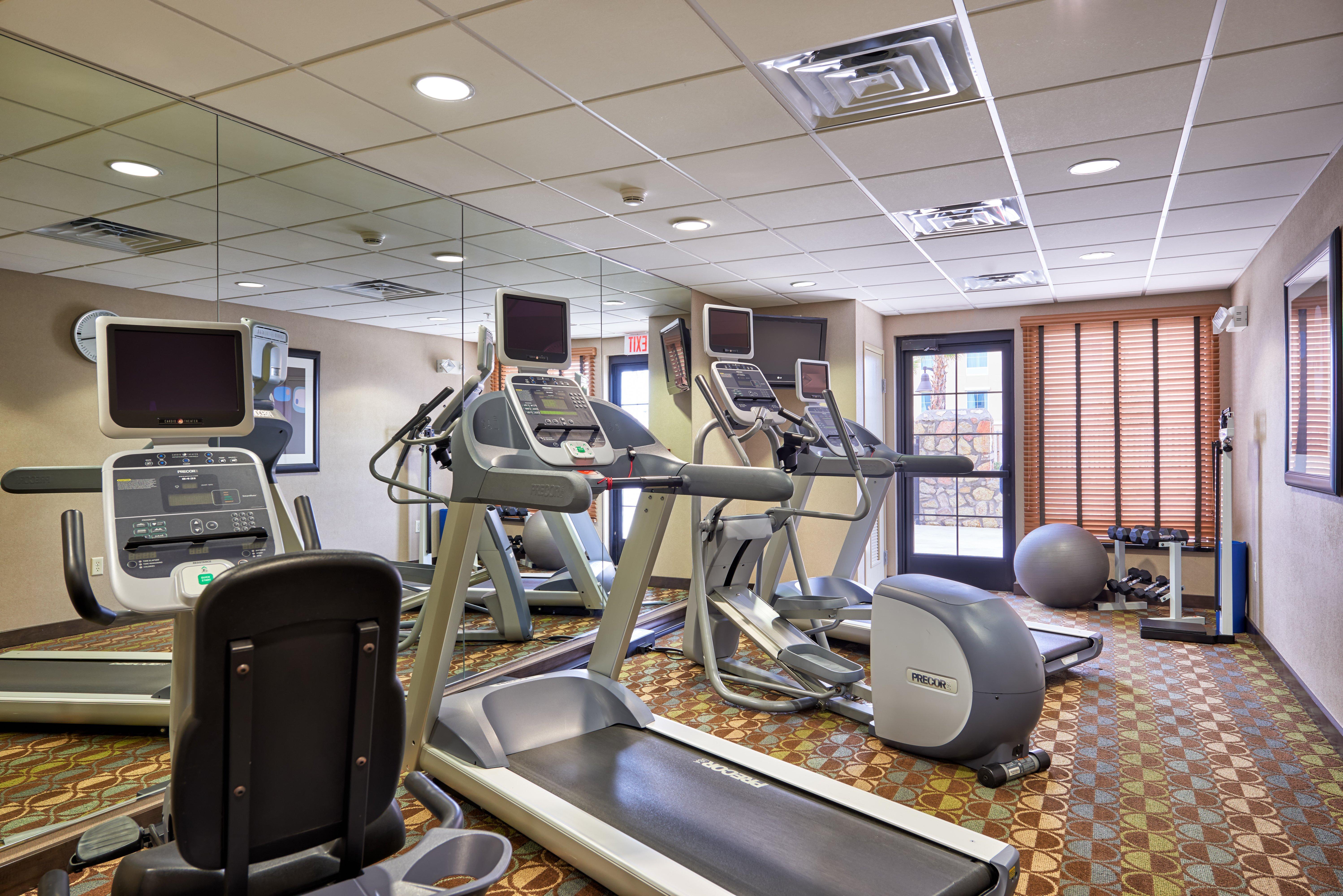 Holiday Inn Express & Suites El Paso Airport By Ihg Esterno foto