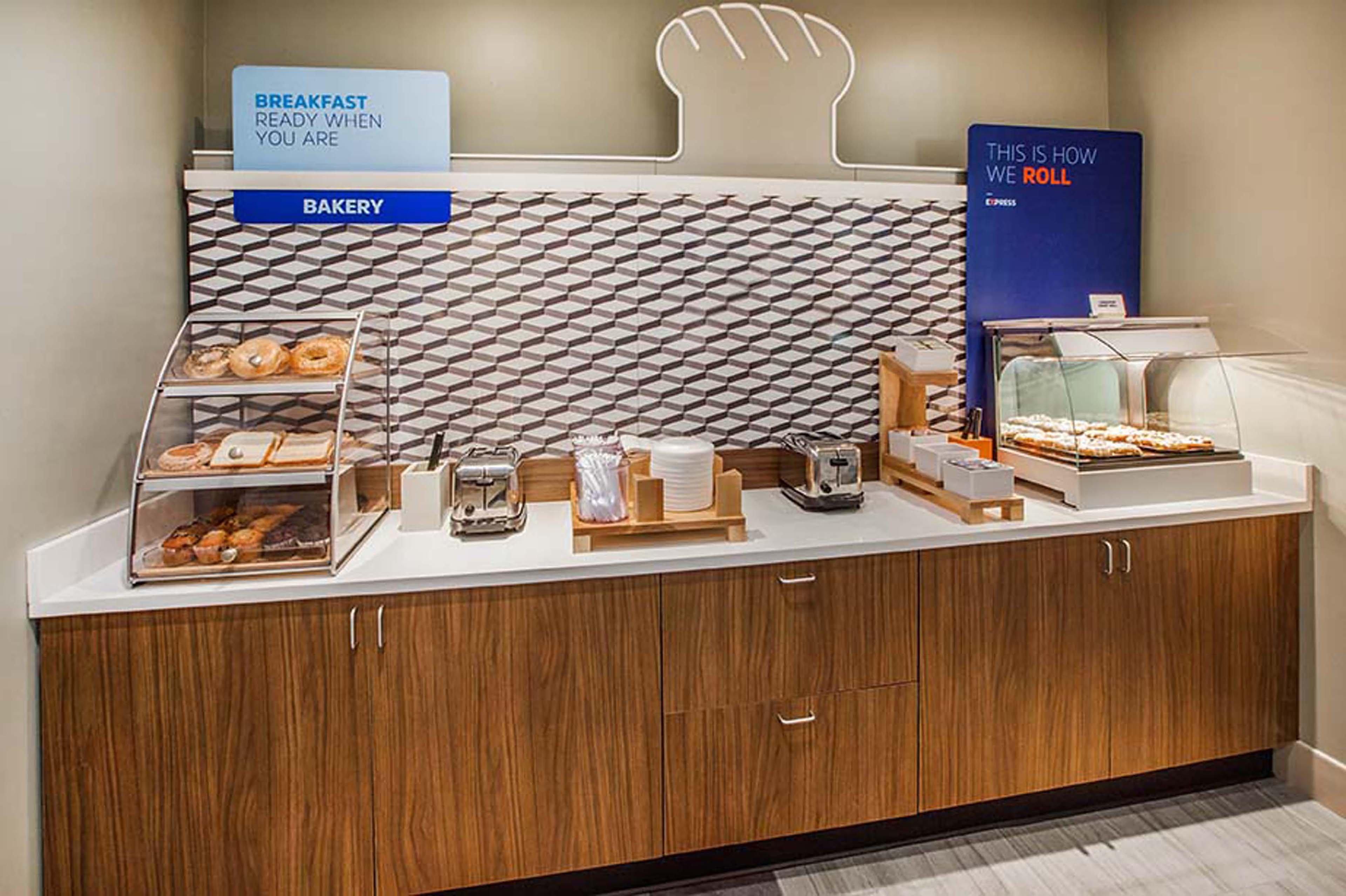 Holiday Inn Express & Suites El Paso Airport By Ihg Esterno foto